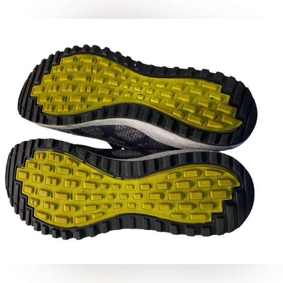 ASICS - runners - T878N - barely worn - size 7 - Picture 6 of 8